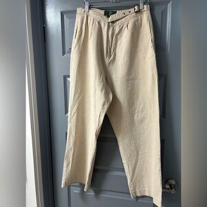 Vintage ORVIS women’s linen & cotton pants with self belt. Size 14. 29” inseam